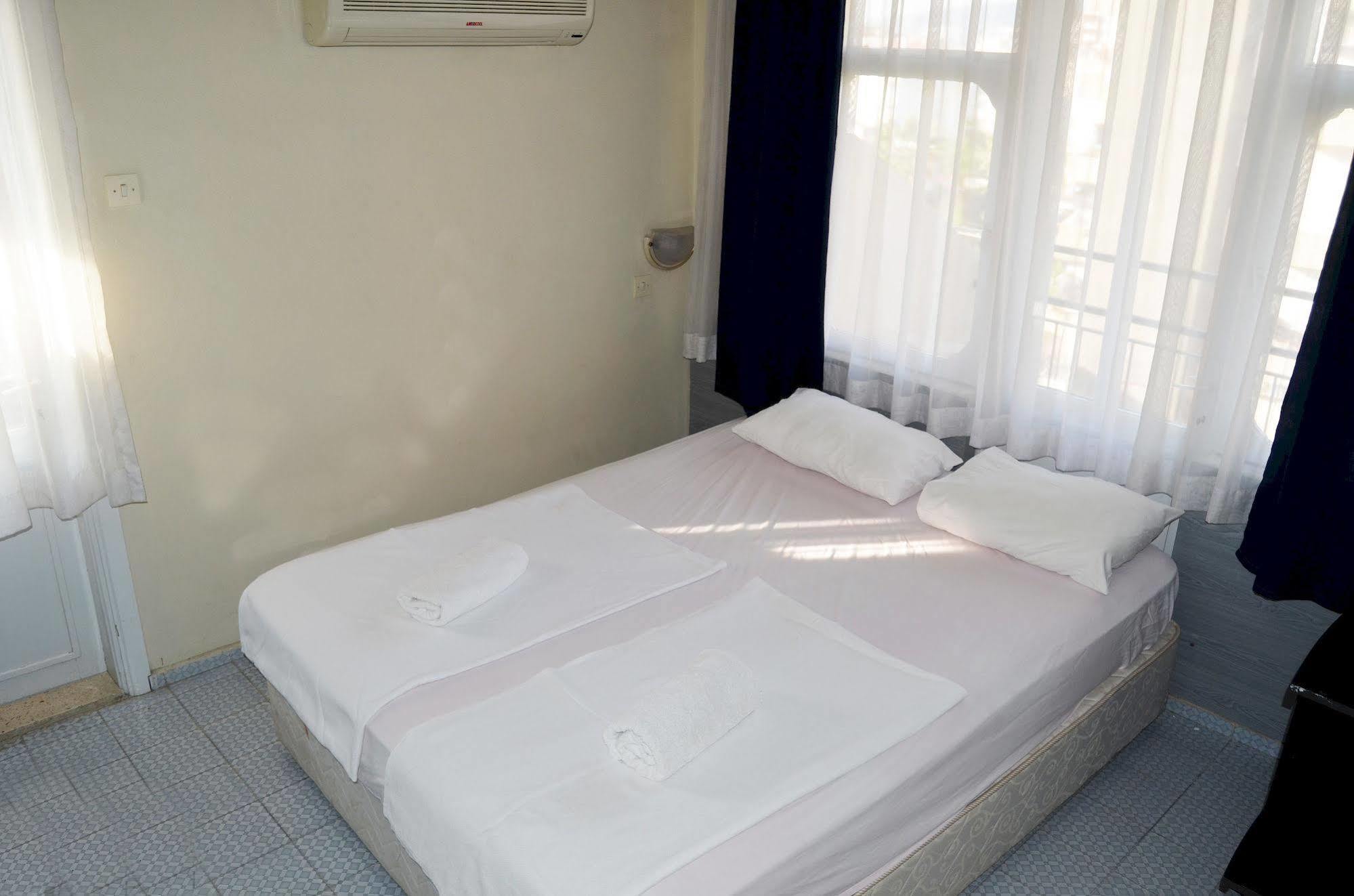 Ayda Hotel Kuşadası Ngoại thất bức ảnh
