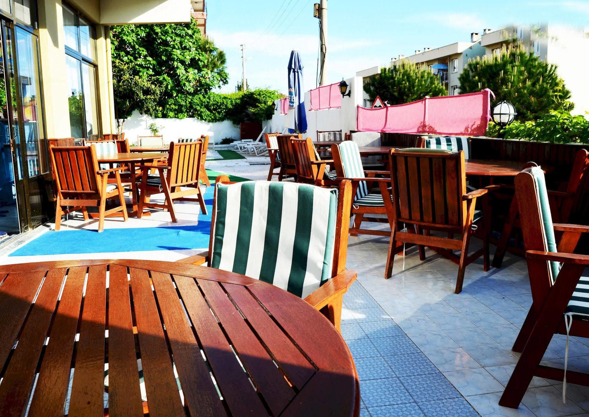 Ayda Hotel Kuşadası Ngoại thất bức ảnh
